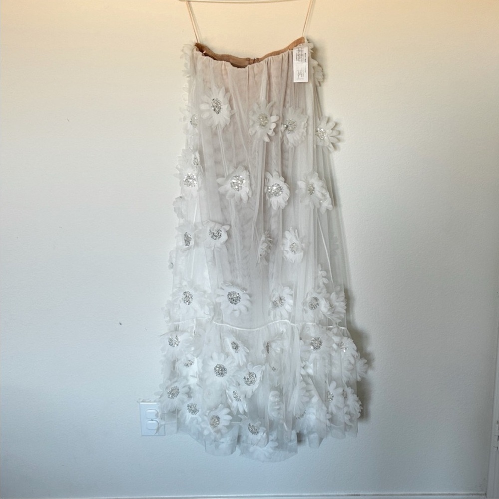 NWT Helsi Athena 3D Floral Strapless Dress Off White - Picture 4 of 7